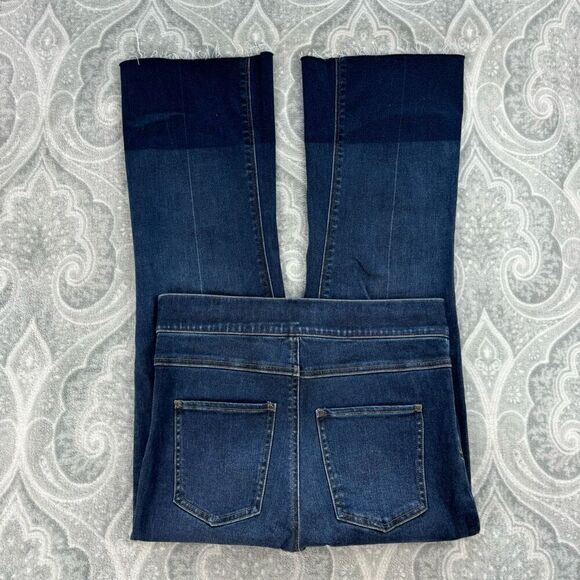 Spanx Mid-Rise Crop Flare Jeans - Picture 3 of 5